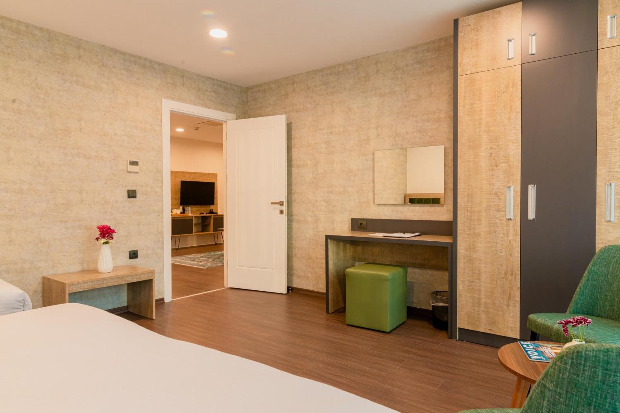 טראבזון Sabirlar City Suites Hotel מראה חיצוני תמונה