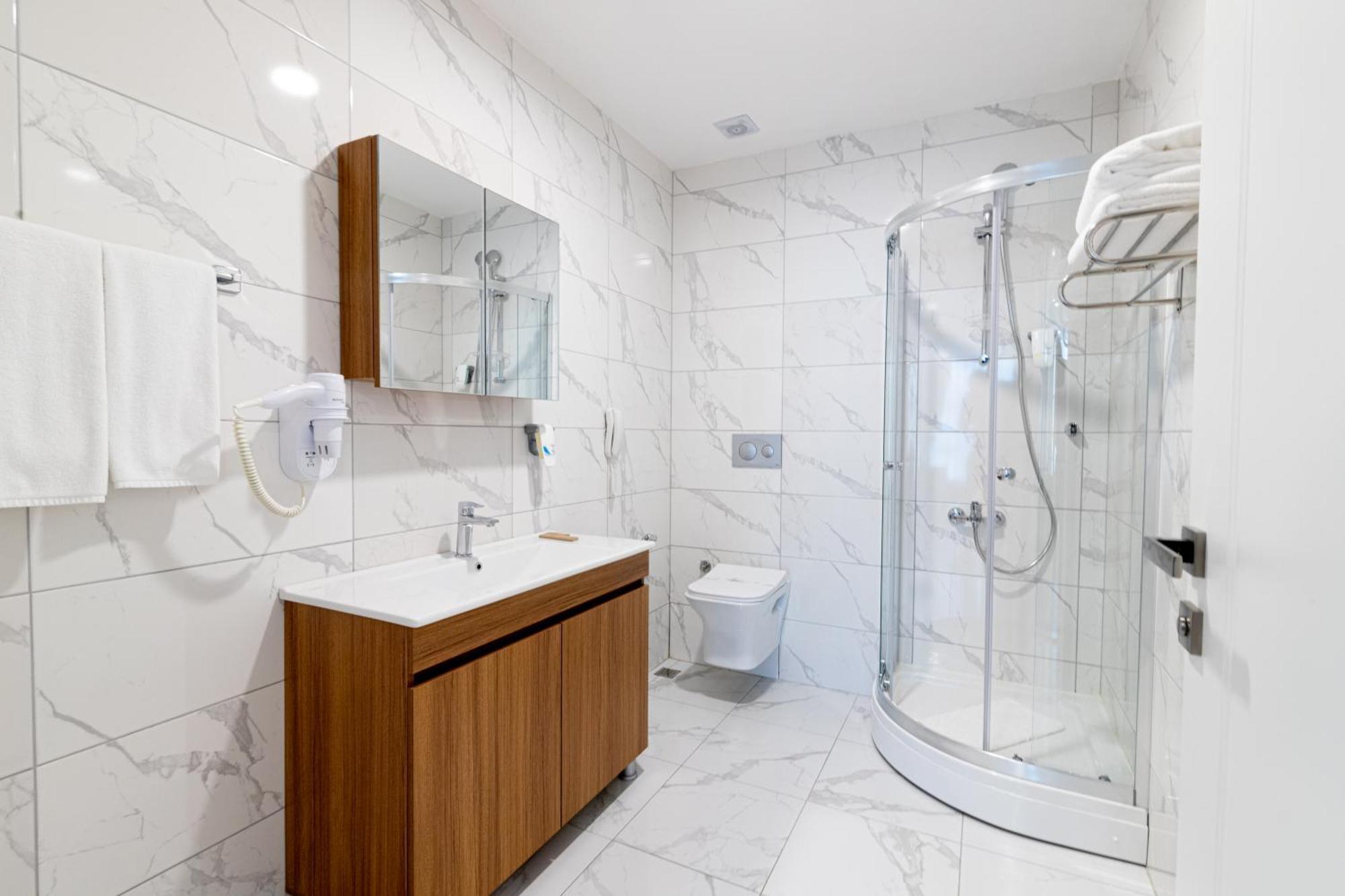 טראבזון Sabirlar City Suites Hotel מראה חיצוני תמונה